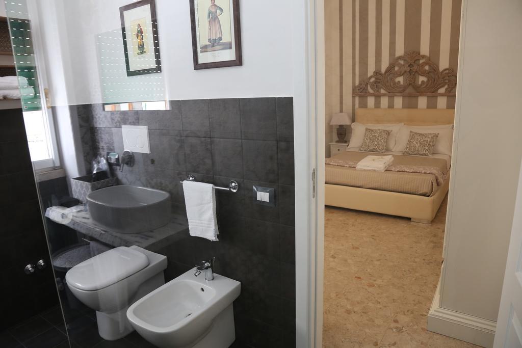 Couette-café Dimi House 2*