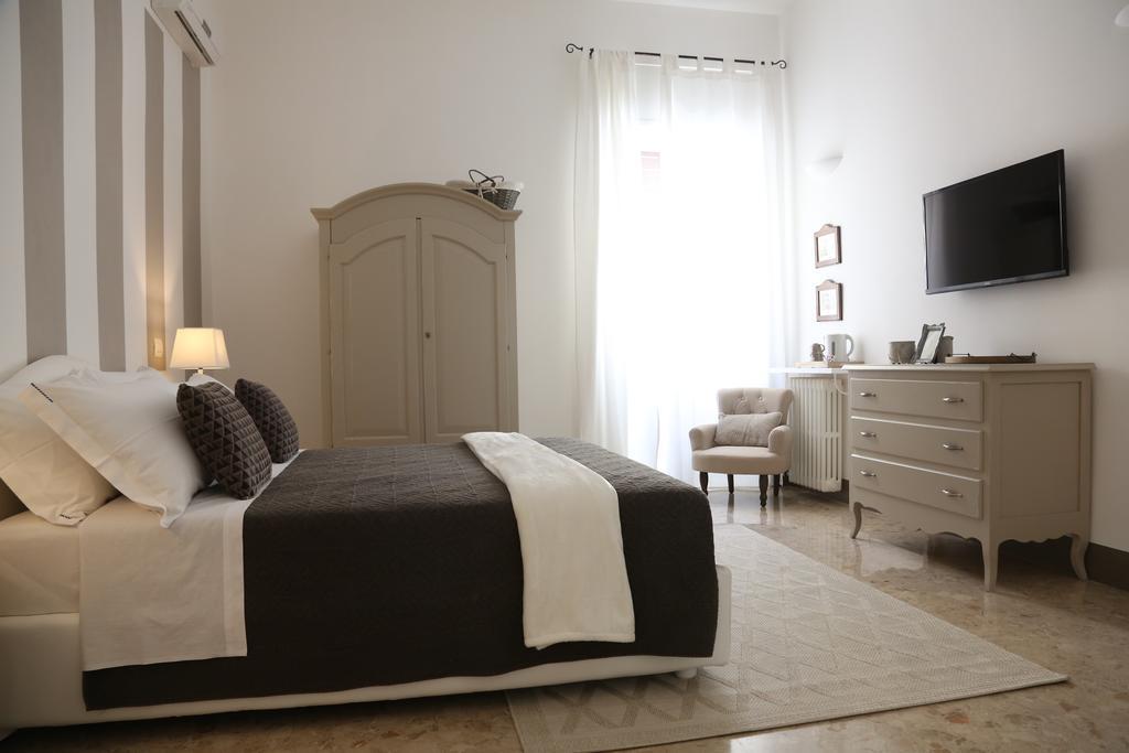Dimi House 2*